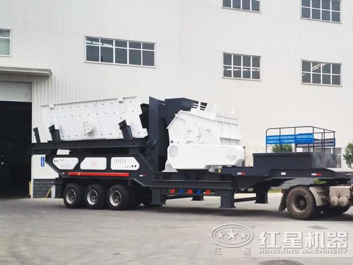 反擊破移動破碎機、二段破碎粒度均勻，產(chǎn)量高