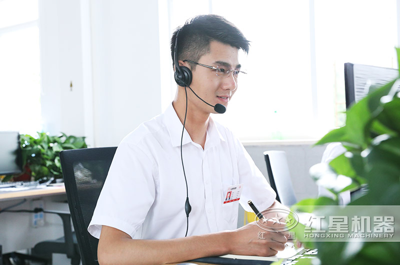 24小時(shí)客服接待，隨時(shí)待命解決用戶疑惑