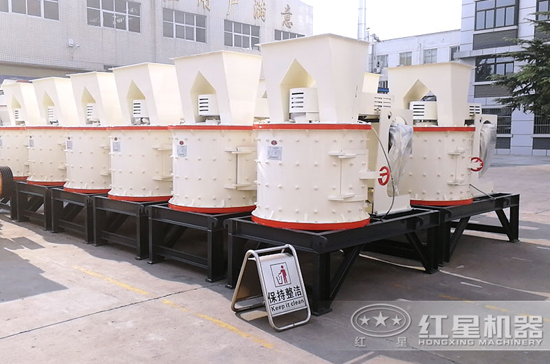 立式破碎機(jī)型號(hào)齊全，有現(xiàn)貨